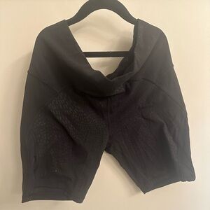 Lululemon High Rise Bike Short 8”